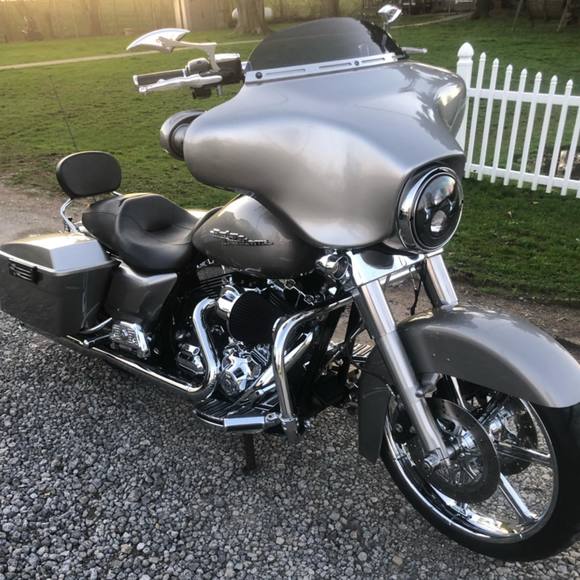 Meet your Posher, Jeff - Picture 1 of 1